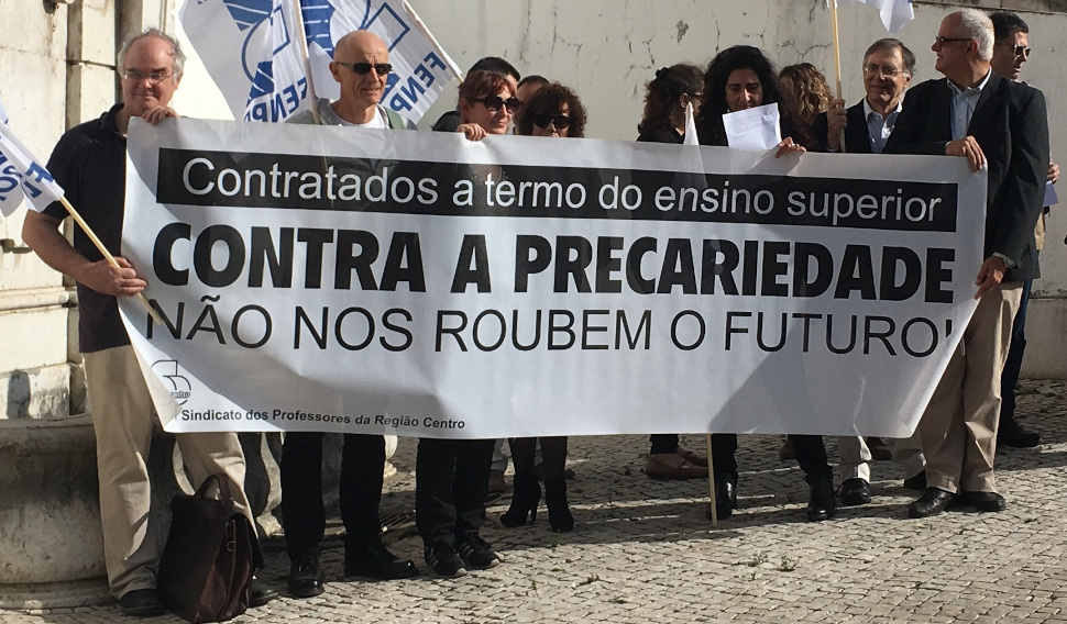 Manifestação Nacional Contra a Precariedade na Ciência une trabalhadores científicos do país