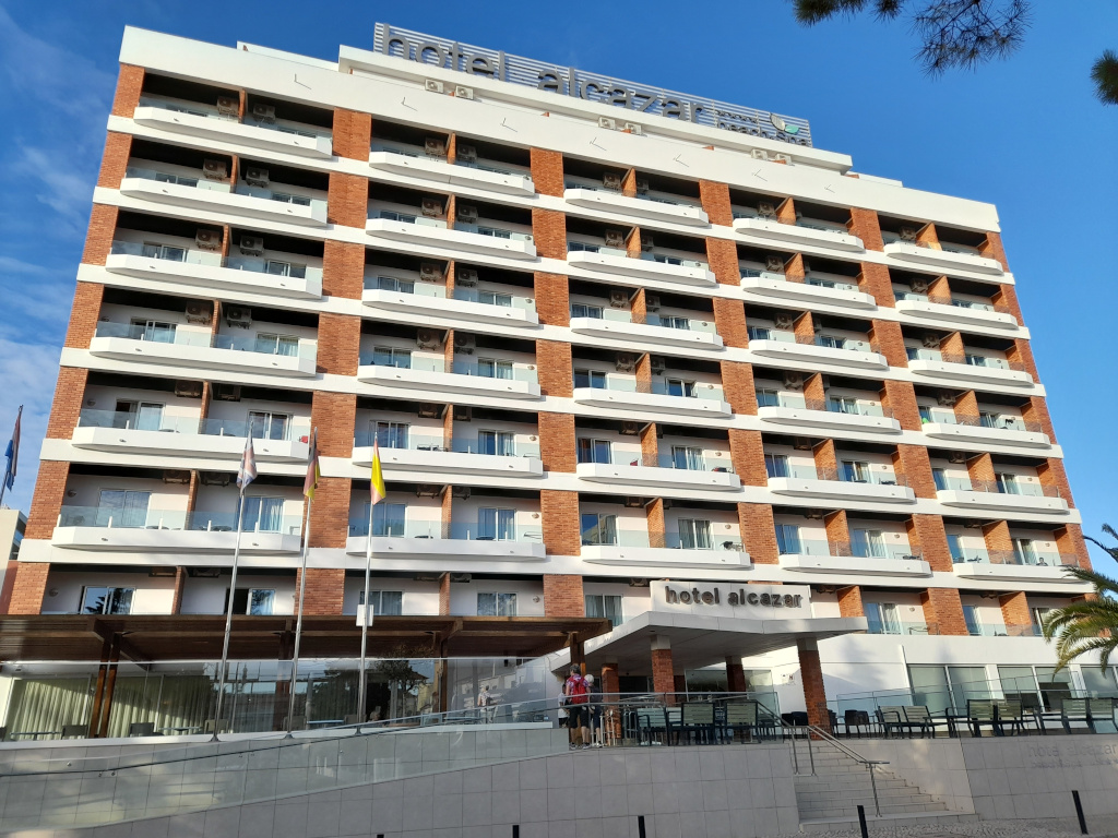 Trabalhadores do Hotel Alcazar vão fazer greve nos feriados até ao final do ano