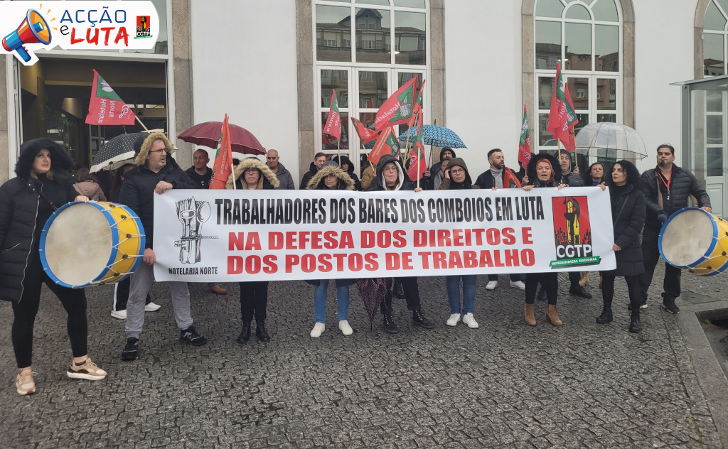 Trabalhadores dos bares dos comboios